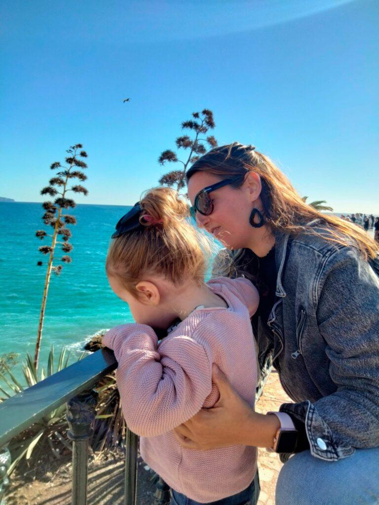 moeder en dochter samen – human design toegepast in opvoeding